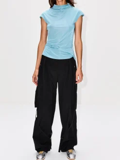 Asymmetric Tee