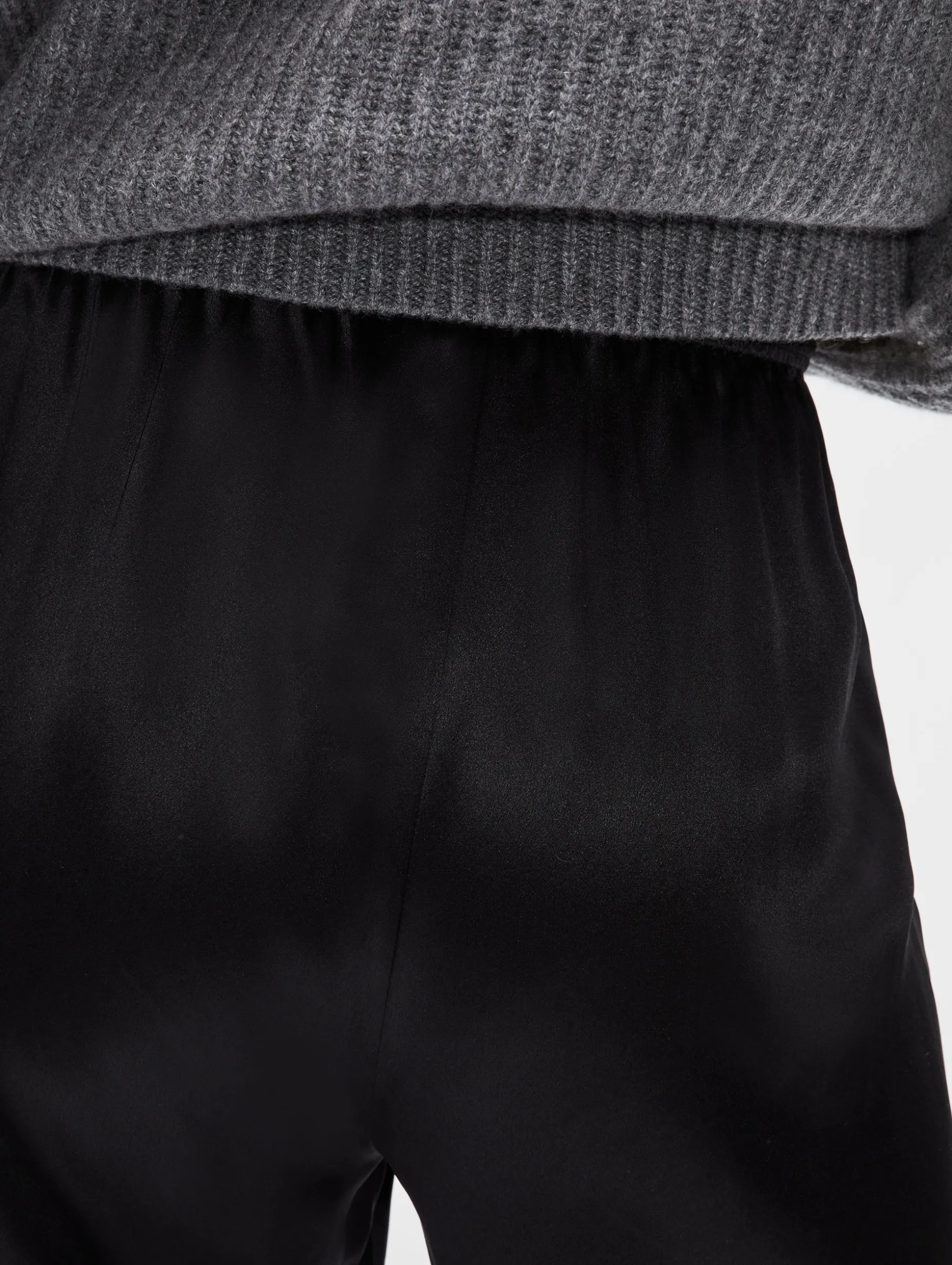 Elastic Waistband Pant