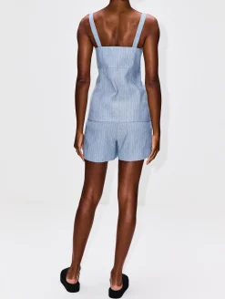 Elisam Short