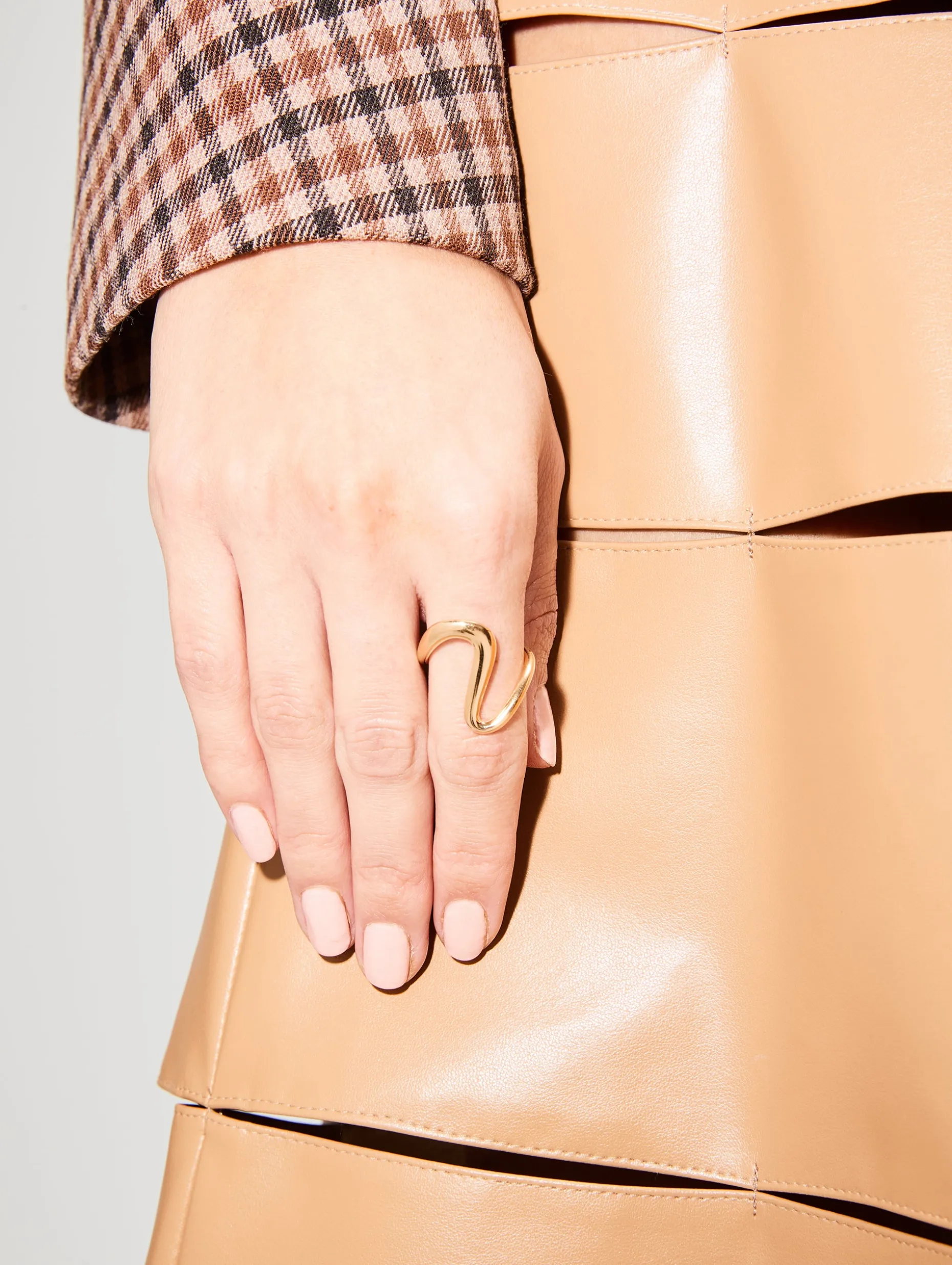 Hannah Ring