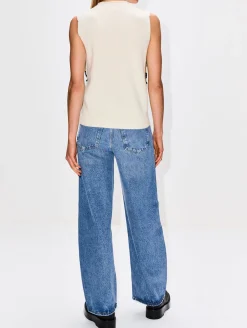 Low Curve Jean