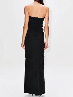 Minimal Ruffle Skirt