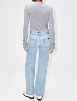 Round Neck Cashmere Sweater