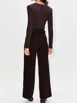 Slim Rib Tee