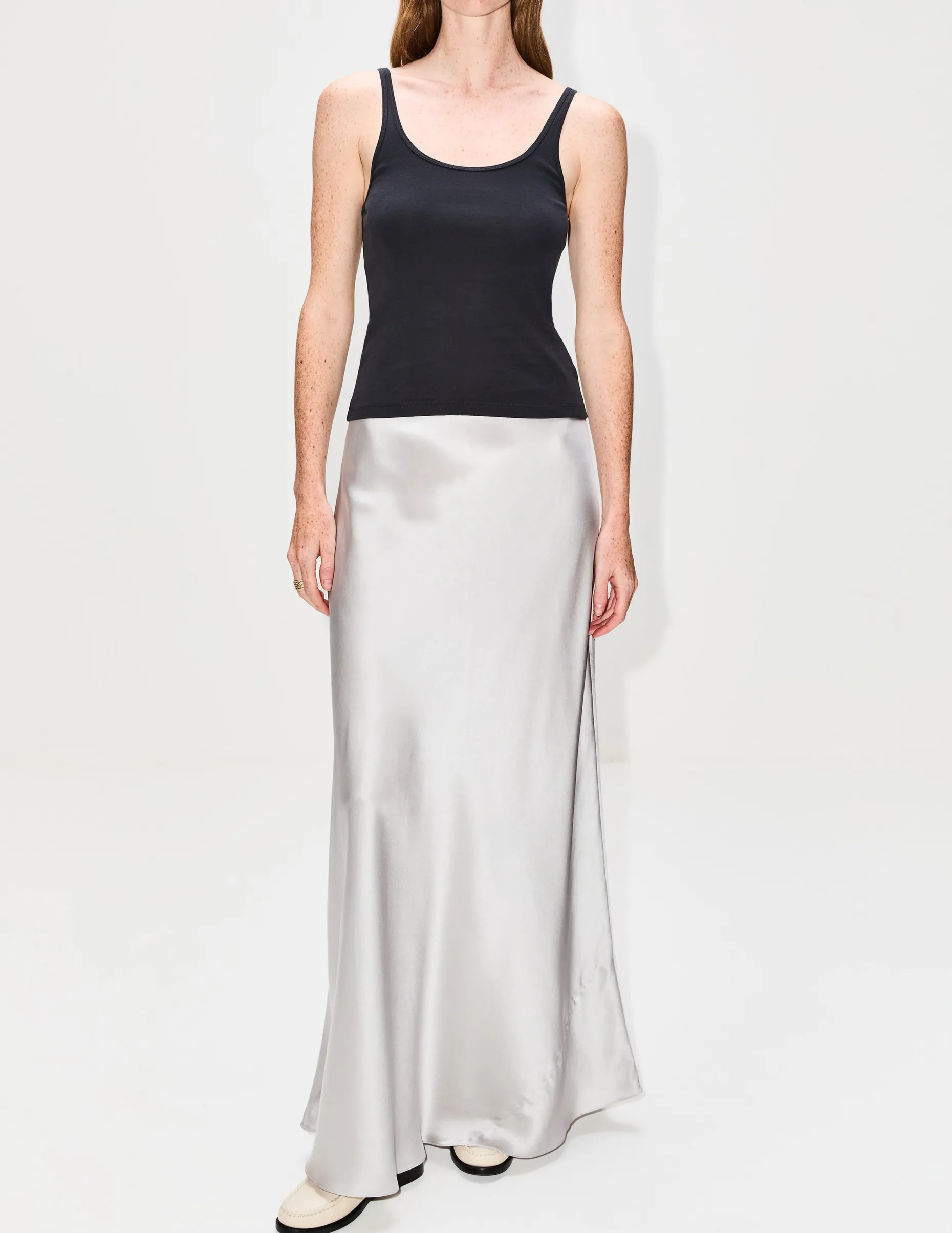 Slim Scoop Tank