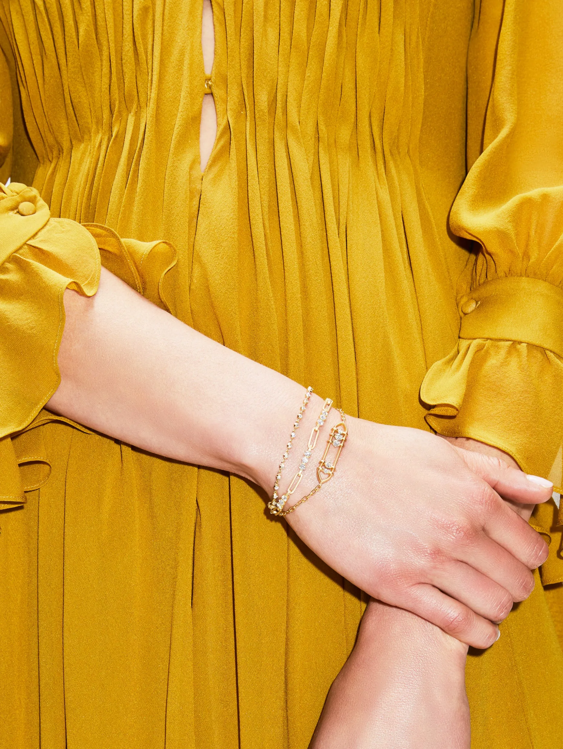 Small Sophisticate Line Bracelet